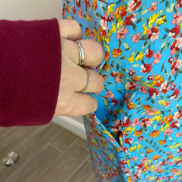 Loft Plus Size Blue Multicolor Floral Short Sleeve Dress with Back Tie Size 14 - Picture 4 of 9